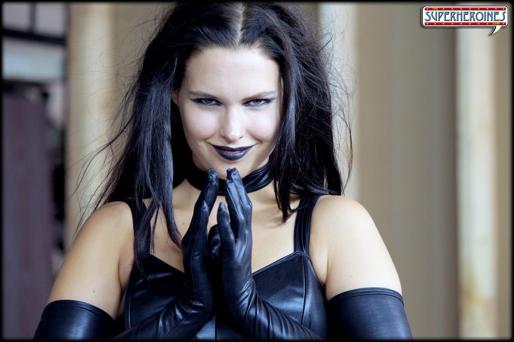 SVE | 18. Turning the Tables Photo Set sample 5
